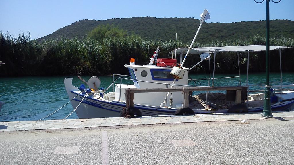 Ionio Gastronomy Suites Ammoudia Exteriör bild